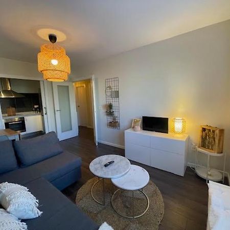 Apartamento A Un Paso De La Playa En Ares Con Piscina Y Parking Ngoại thất bức ảnh